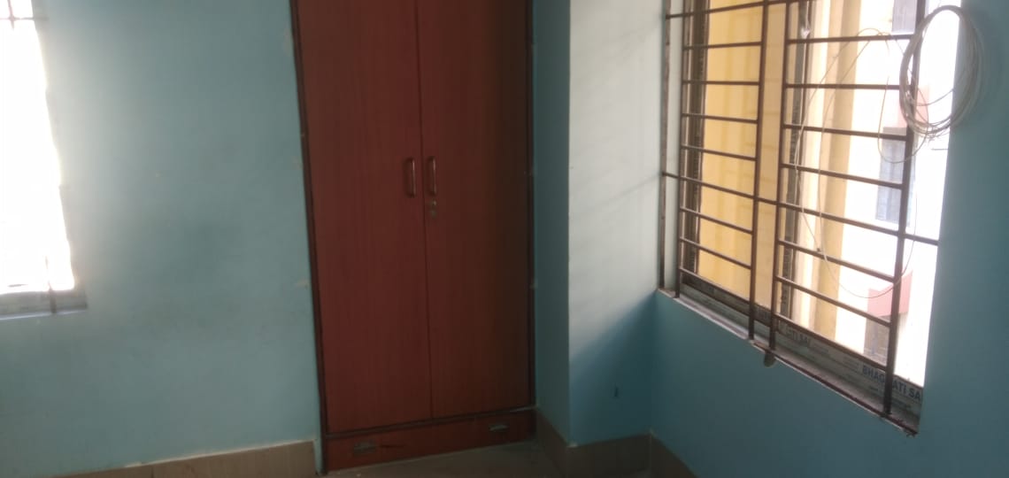 Semi Furnished 3bhk in New Sarania, Guwahati, Assam, India for Rent